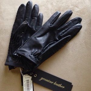 BeBe Exotic Embroidered Leather Gloves